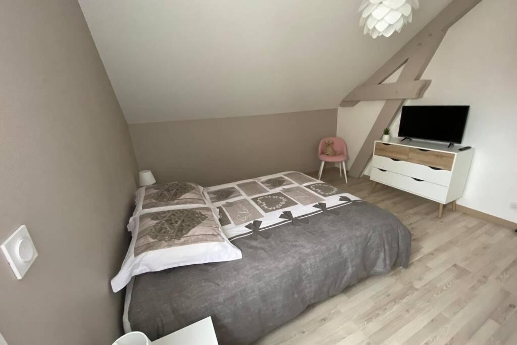 Appartement Maison En Duplex 80M² Jardin Terrasse Saint-Julien-les-Villas Luaran gambar