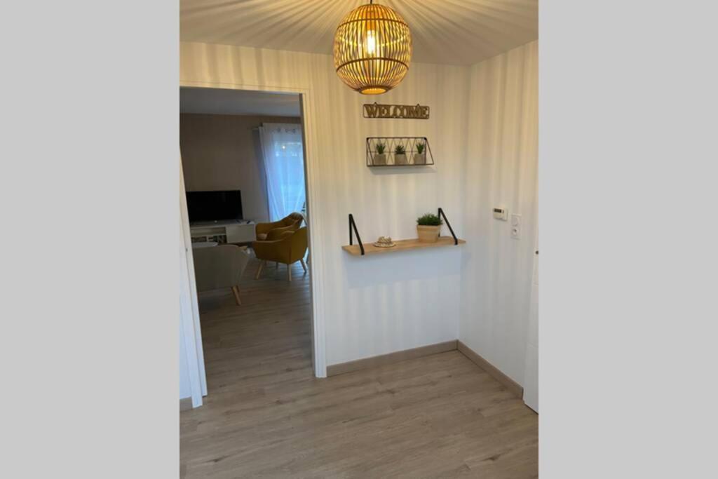 Appartement Maison En Duplex 80M² Jardin Terrasse Saint-Julien-les-Villas Luaran gambar